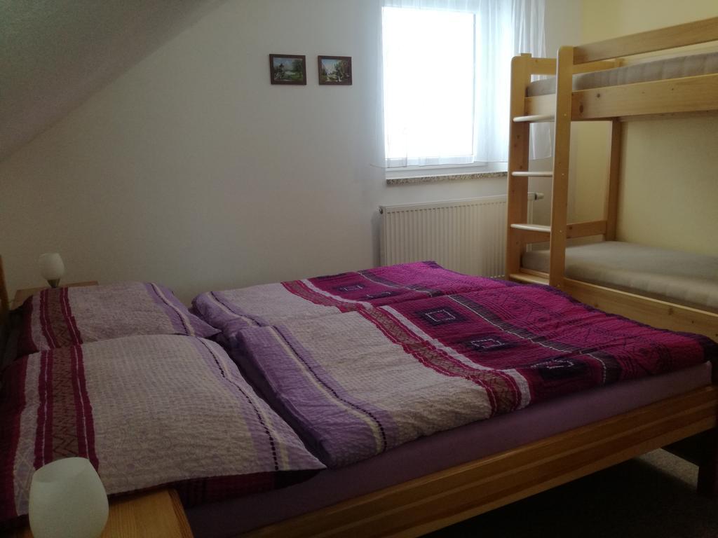 Apartman U Kovaru กัชแปร์สแก ฮอรี ภายนอก รูปภาพ