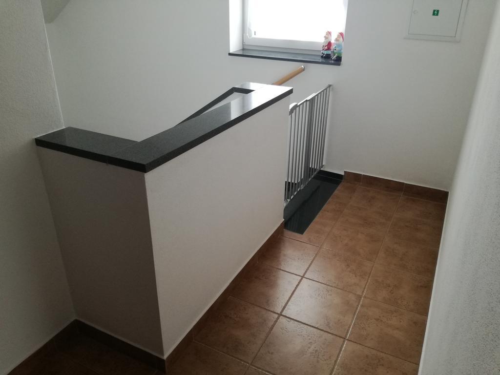 Apartman U Kovaru กัชแปร์สแก ฮอรี ภายนอก รูปภาพ